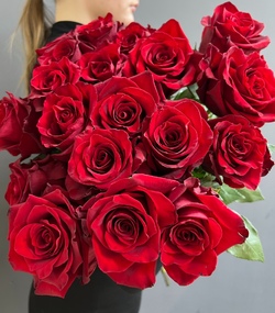 Роза Эквадор 60 см. red